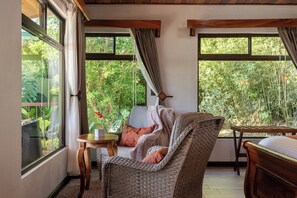 Classic Room | Premium bedding, minibar, free WiFi, bed sheets - Hotel Trópico Monteverde (Monteverde)