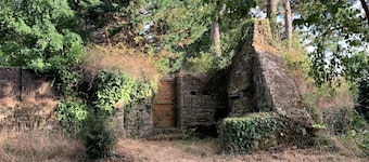 Two houses in a beautiful garden in Carnac, ideal for 2-3 families with children