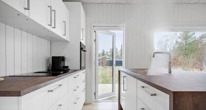 3 bedroom awesome home in Fjerritslev
