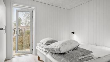 3 bedrooms, free WiFi