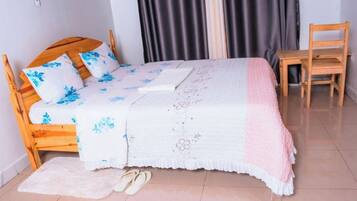 1 bedroom, iron/ironing board, WiFi