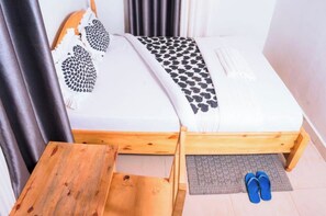 1 bedroom, iron/ironing board, WiFi