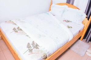 1 bedroom, iron/ironing board, WiFi