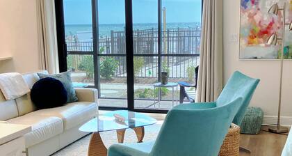 Sanibel 1-bedroom Beachfront Condo!