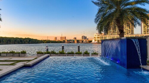 Miami Modern Heated Pool & Dock