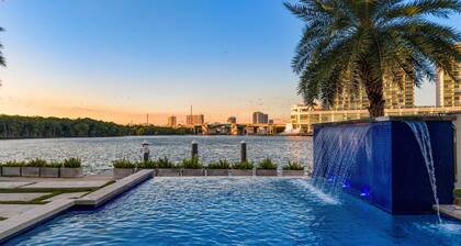 Miami Modern Heated Pool & Dock