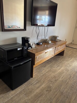 Dobbeltværelse - 2 dobbeltsenge - ikke-ryger | 1 soveværelse, mørklægningsgardiner, strygejern/strygebræt, gratis Wi-Fi