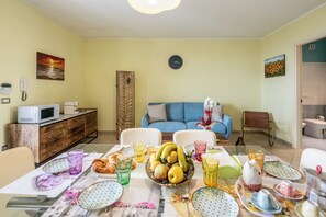 Apartment, Sea View | Private kitchen | Electric kettle - L'alba di Santa Cesarea (Santa Cesarea Terme)