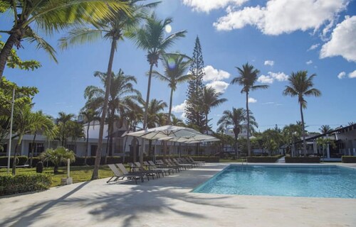 Paradise - El Colibri (1 Room) Pool view #1