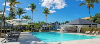 Paradise - El Colibri (1 Room) Pool view #1