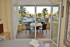 2 camere, ferro/asse da stiro, Wi-Fi gratuito, lenzuola