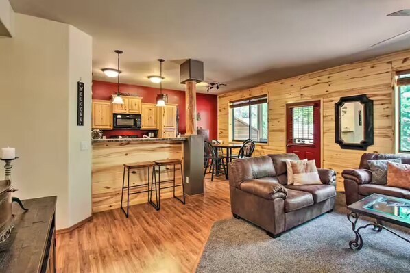 Interior - Fresh Air and Relaxation (Show Low)