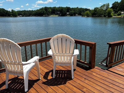Squirrel Haven Cottage on Lake Norman