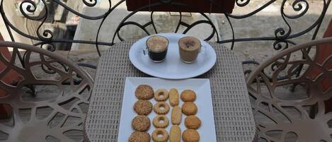 Borðhald á herbergi eingöngu