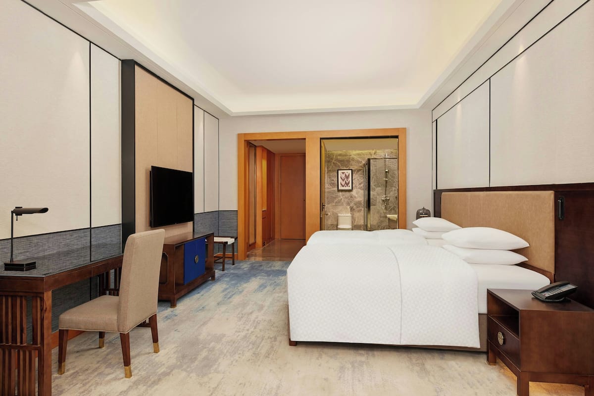 Rollaway beds, bed sheets