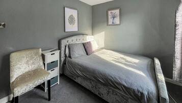 2 bedrooms, free WiFi, bed sheets