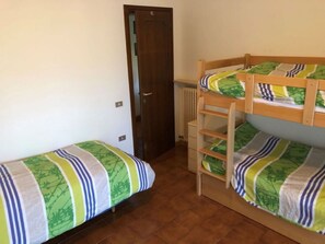 2 bedrooms, free WiFi