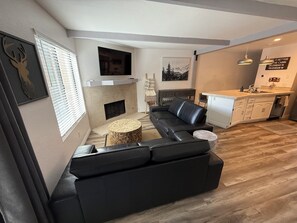 Smart-tv en een open haard