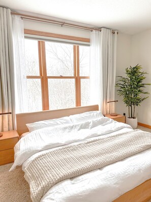 5 Schlafzimmer, Bügeleisen/Bügelbrett, kostenloses WLAN, Bettwäsche