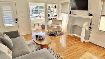 42-Zoll-Flachbildfernseher mit Digitalempfang