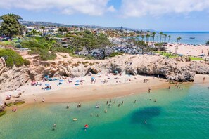 Beach - Cozy, private & charming 3bd/2ba cottage in a magical little village by the Sea (Newport Beach)