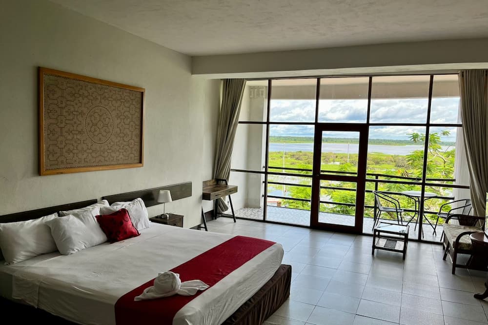 La Posada Del Cauchero Hotel & Suites