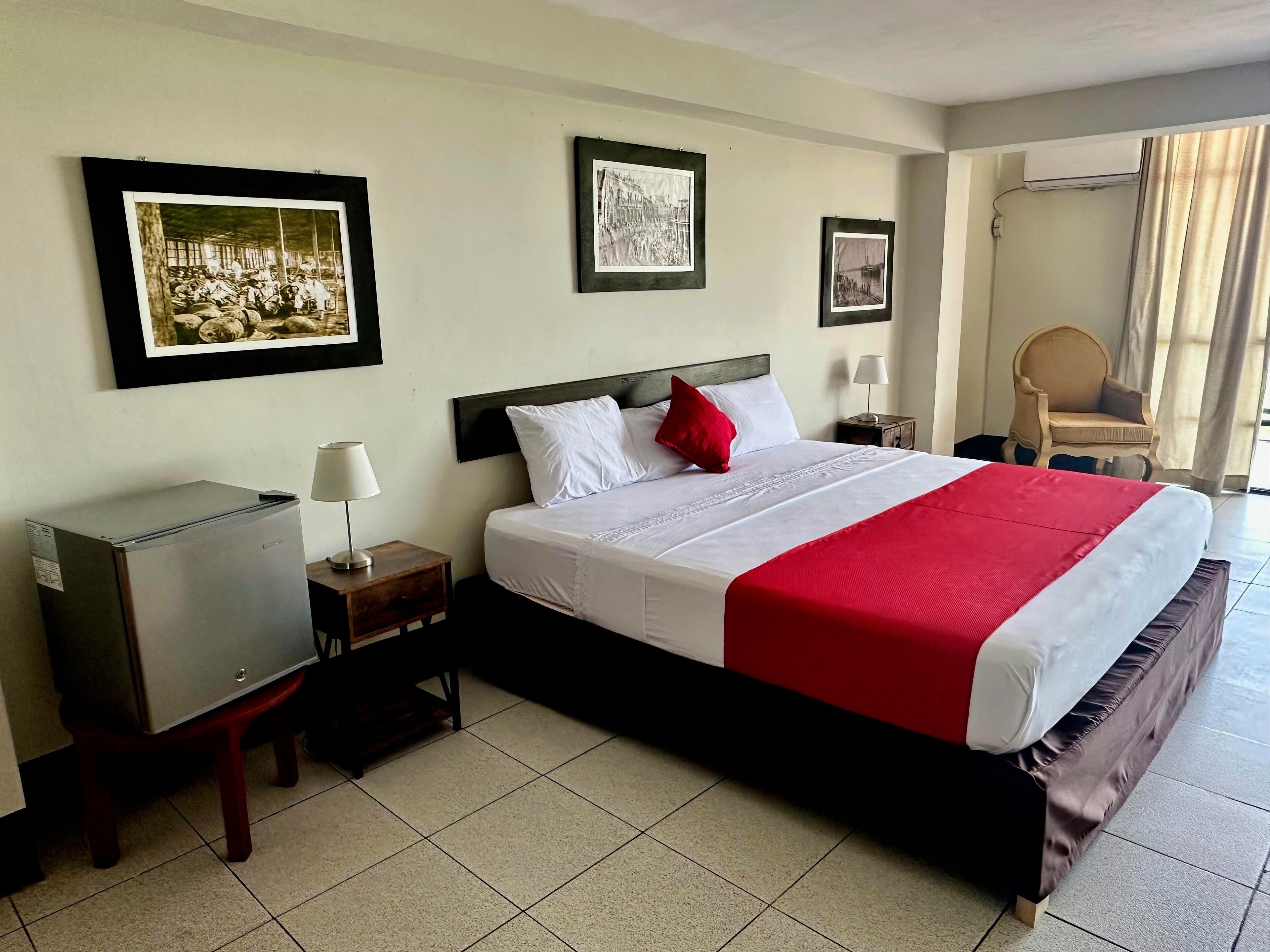 Double Room, Balcony, River View | In-room safe, iron/ironing board, free WiFi