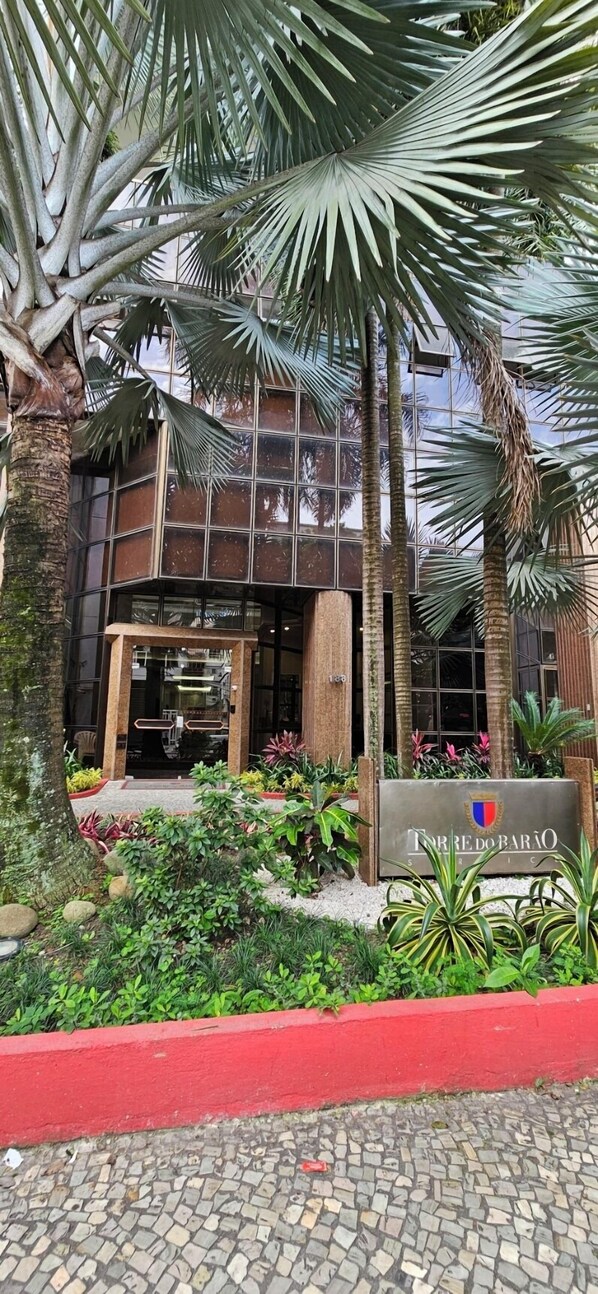 Exterior - Sua Casa no Rio Ipanema 2Qts com Garagem (Rio de Janeiro)