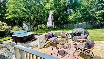 Bain à remous extérieur