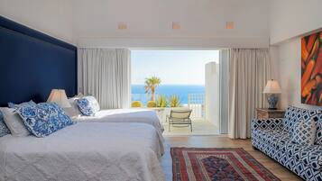Luxury Villa, Bay View | 4 bedrooms, in-room safe, free WiFi, bed sheets