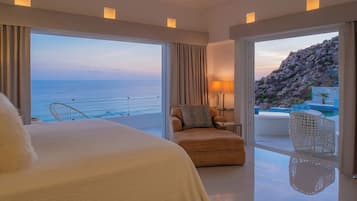 Luxury Villa, Bay View | 4 bedrooms, in-room safe, free WiFi, bed sheets