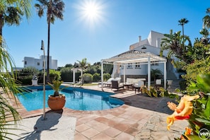 Pool - Casa Blanca | private pool - big garden - jacuzzi (Estepona)