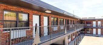 Admiral Motel By Oyo Chicago I-94