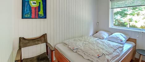 2 bedrooms, WiFi (free)