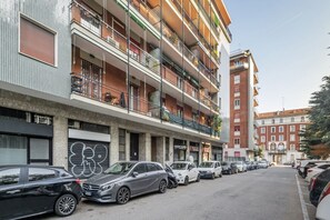 Exterior - GuestHost - Cà Granda M5 & Bicocca Apartment (Milano)