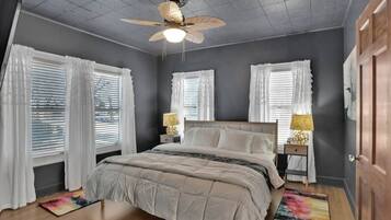 3 chambres, bureau, fer et planche Ă repasser, Wi-Fi gratuit