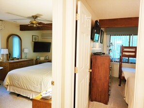 2 Schlafzimmer, Bügeleisen/Bügelbrett, Reisekinderbett, Internetzugang