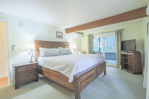 2 habitaciones, tabla de planchar con plancha y cuna de viaje 