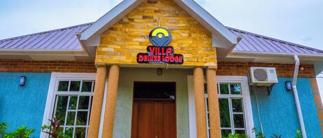 Fassade der Unterkunft