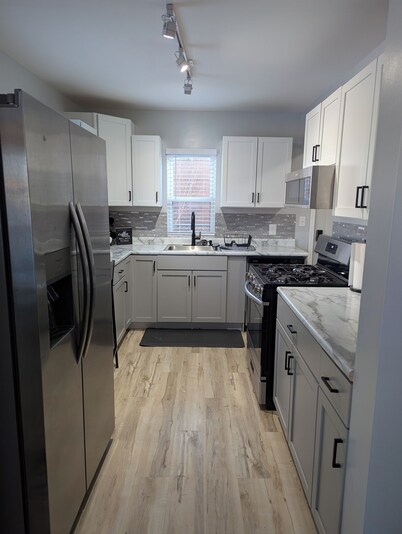 Conveniently located home in a quiet family friendly neighborhood!