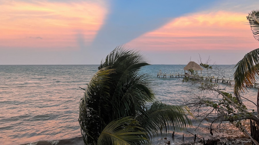 finca beach house and cabana