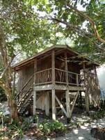 Caja de seguridad en la habitación y decoración personalizada 