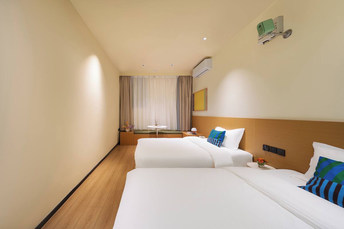 Couette en duvet d'oie, espace de travail pour ordinateur portable