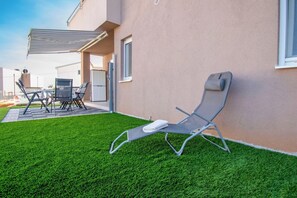 Property grounds - BEAUTIFUL APARTMENT NEAR THE SEA (Medulin)