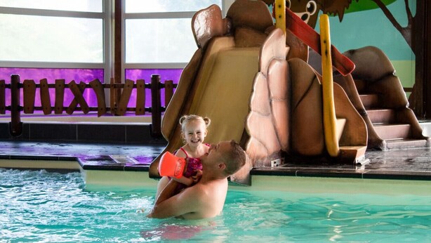 Una piscina techada