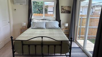 3 Schlafzimmer, Schreibtisch, Bügeleisen/Bügelbrett, kostenloses WLAN