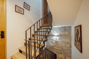 Interior - CARMO RESIDENCE PORTO - S. FRANCISCO by VACATIONY (Oporto)