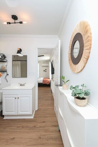 Walk West Cola Mini Pad | Tiny House | Shared Yard