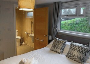 1 quarto, acesso para cadeiras de rodas