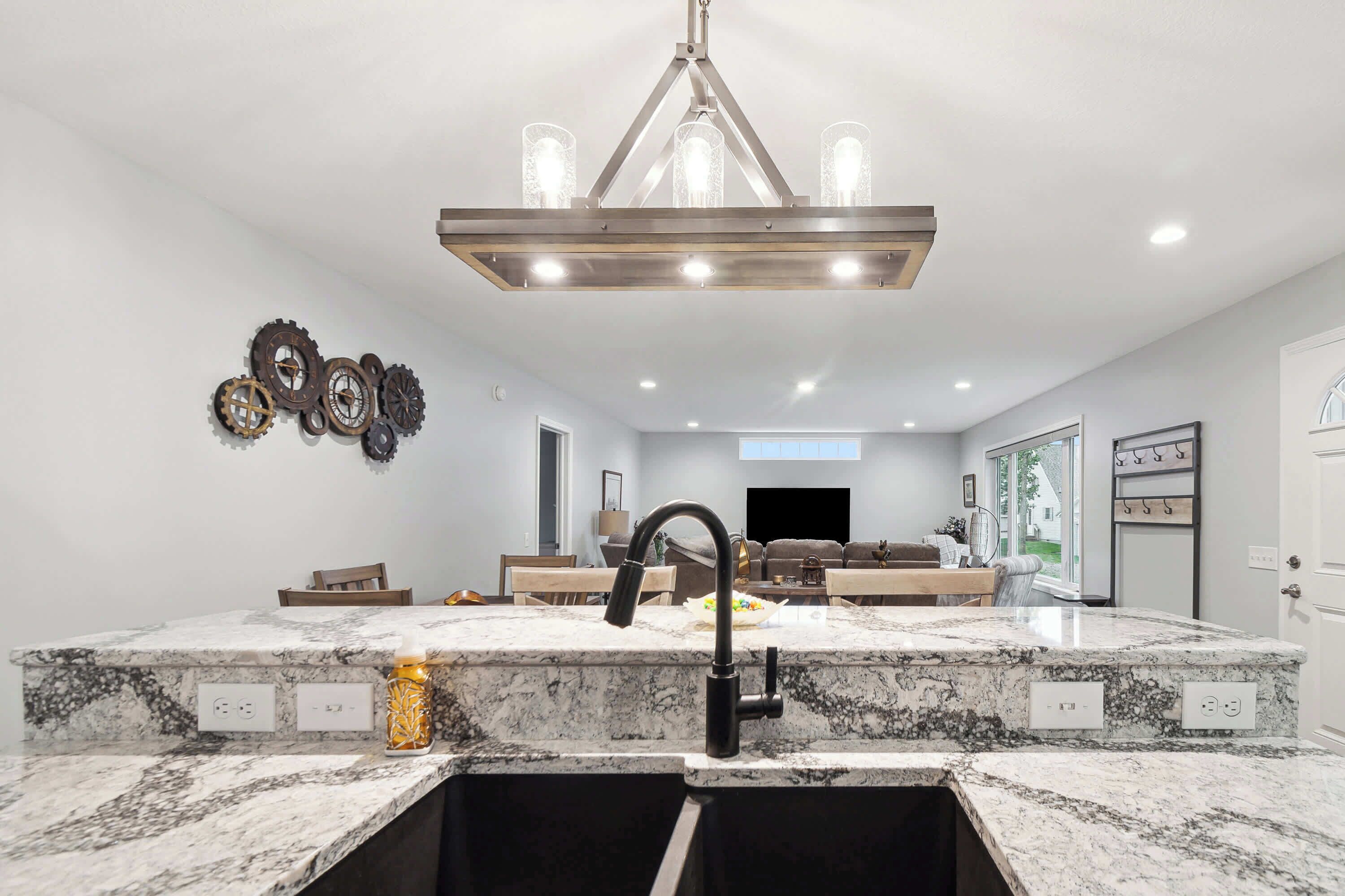 デラックス ハウス | 専用キッチン | 冷蔵庫、電子レンジ、オーブン、コンロ